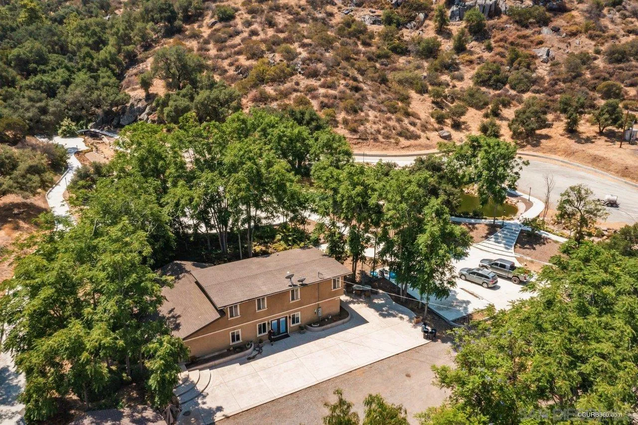 15023 El Monte Road Lakeside, CA 92040 - Photo 9 of 53 Gallery Image 9