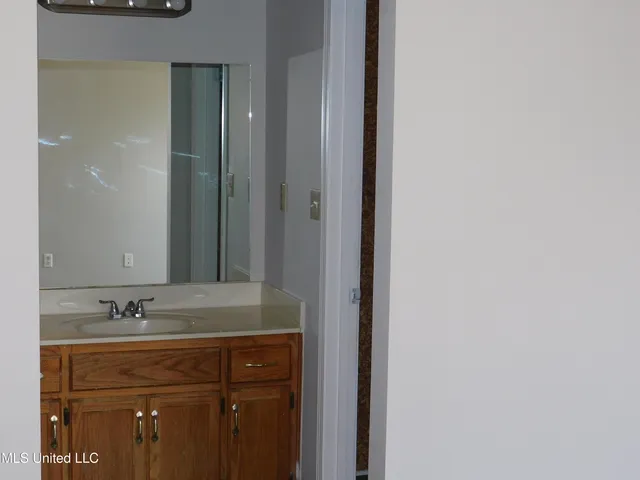 $1,395 | 5935 Kentwood Drive, Horn Lake, MS 38637