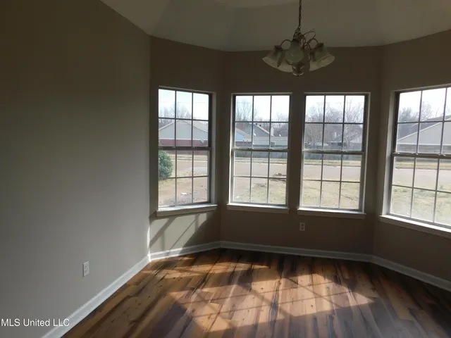 $1,395 | 5935 Kentwood Drive, Horn Lake, MS 38637