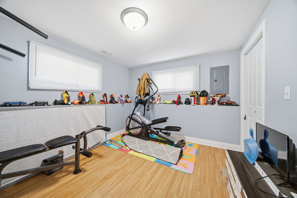 16207 Justine Street Markham, IL 60428 - Photo 13 of 26