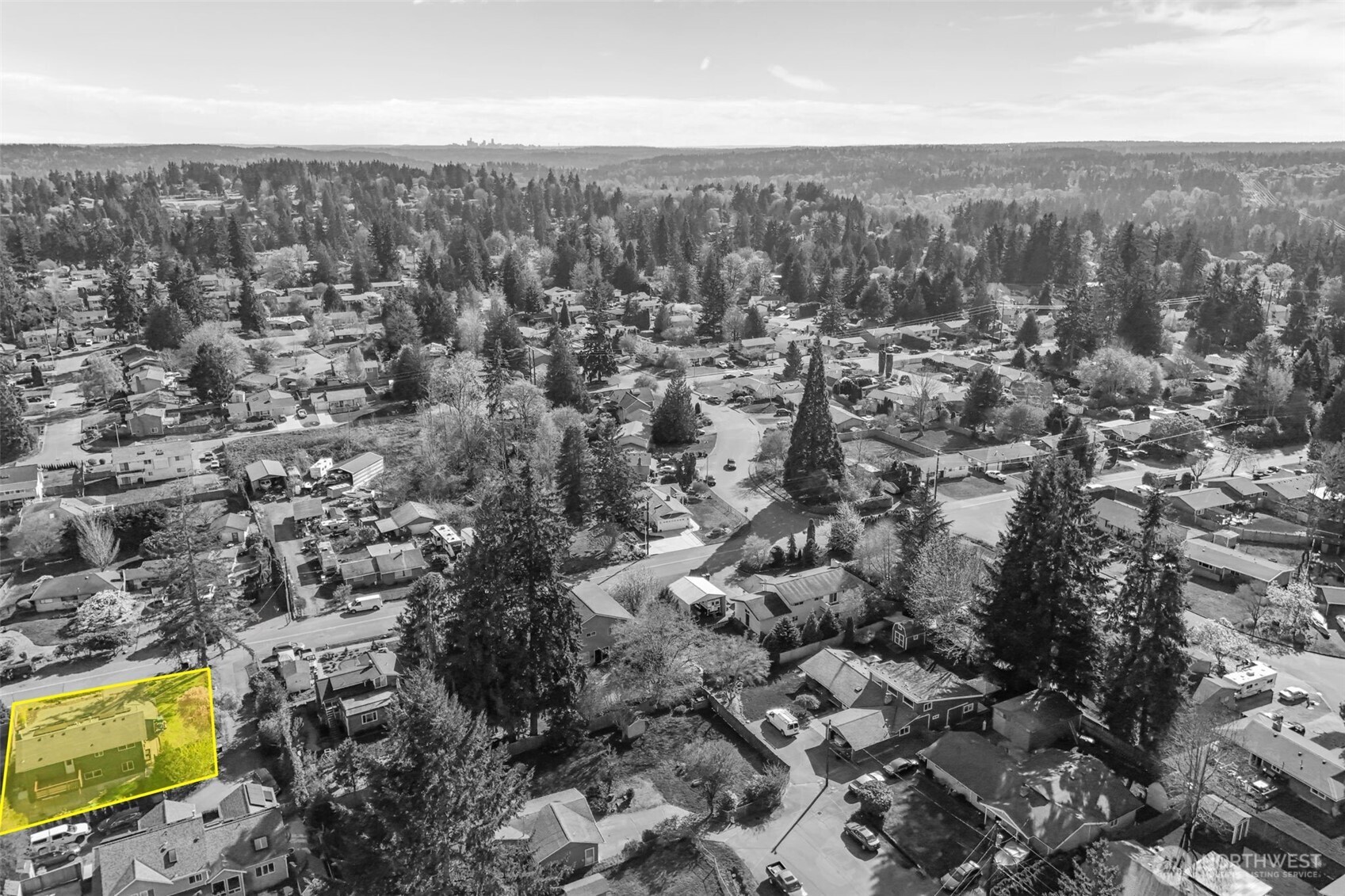 215 Hubbard Road Lynnwood, WA 98036 - Photo 39 of 40 an aerial view of multiple house