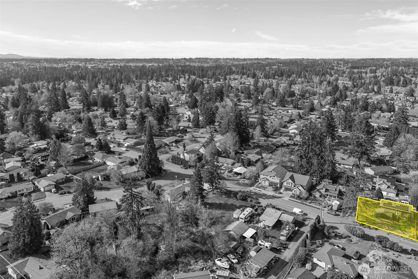 215 Hubbard Road Lynnwood, WA 98036 - Photo 40 of 40 an aerial view of multiple house