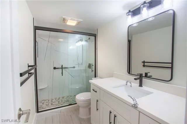 $198,900 | 632 Victoria Drive, Unit 103, Cape Coral, FL 33904