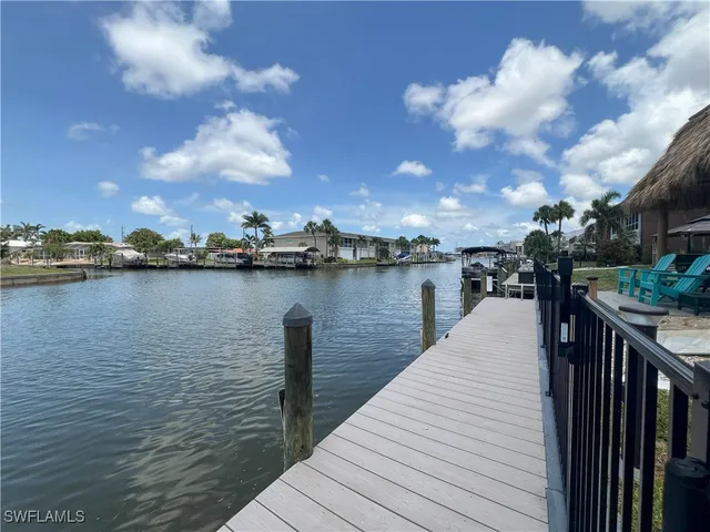 $198,900 | 632 Victoria Drive, Unit 103, Cape Coral, FL 33904