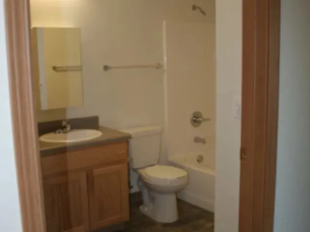 $943 | 10720 Vancil Road Southeast, Yelm, WA 98597