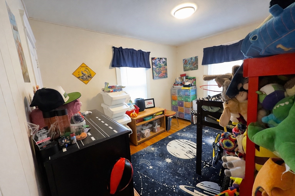 328 Brooks Street Worcester, MA 01606 - Photo 23 of 32 a room with furniture and a window