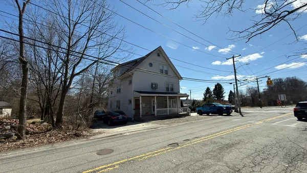 $695,000 | 328 Brooks Street, Worcester, MA 01606