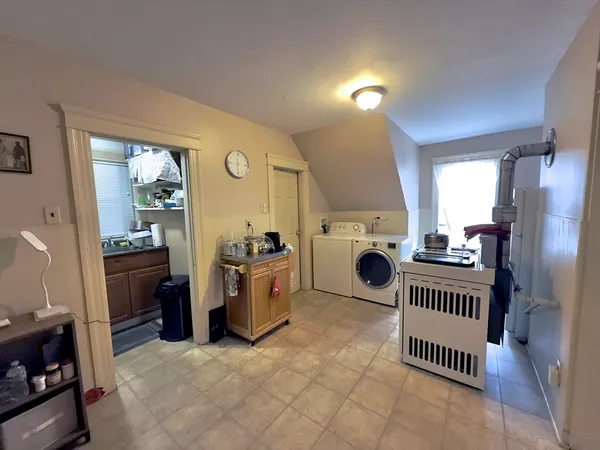 $695,000 | 328 Brooks Street, Worcester, MA 01606