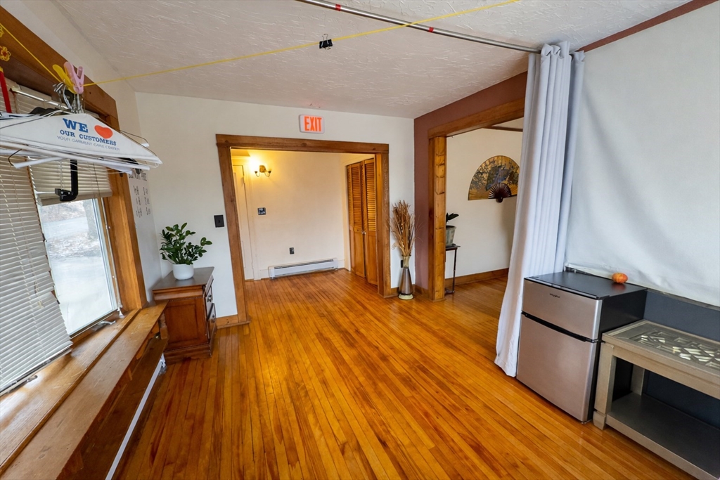 328 Brooks Street Worcester, MA 01606 - Photo 9 of 32 a view of a living room