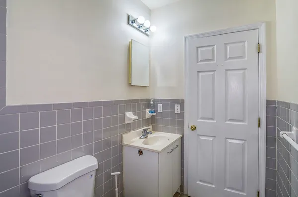 $3,800 | 618 Washington Street, Unit 2, Hoboken, NJ 07030
