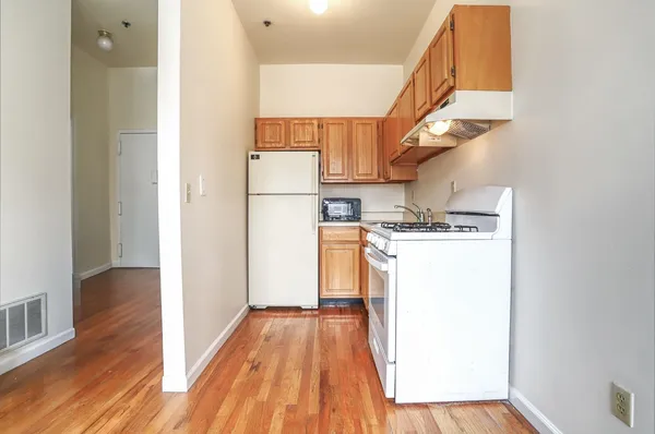 $3,800 | 618 Washington Street, Unit 2, Hoboken, NJ 07030