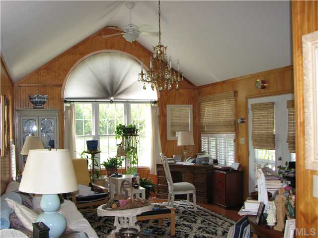 636 Dalton Road Skipwith, VA 23968 - Photo 9 of 22