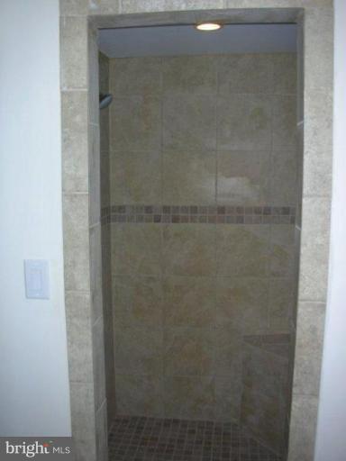 4109 Powder Mill Road Beltsville, MD 20705 - Photo 28 of 30 Bath #4
