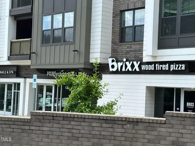 $284,900 | 2111 Piney Brook Road, Unit 101, Raleigh, NC 27614