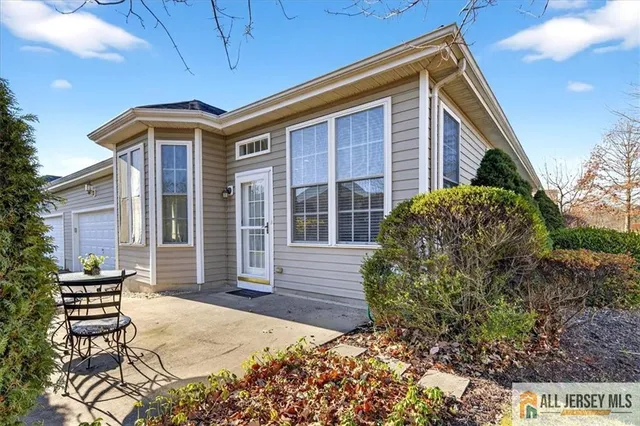 $534,900 | 7 Liedtke Drive, Cranbury, NJ 08512