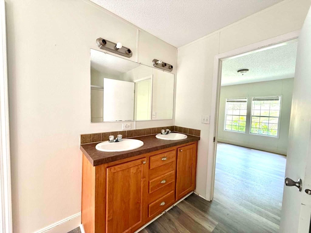 632 Lakeview Drive Abbeville, AL 36310 - Photo 14 of 19