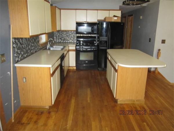 42 Maple Street Coventry, RI 02816 - Photo 3 of 5 Gallery Image 3