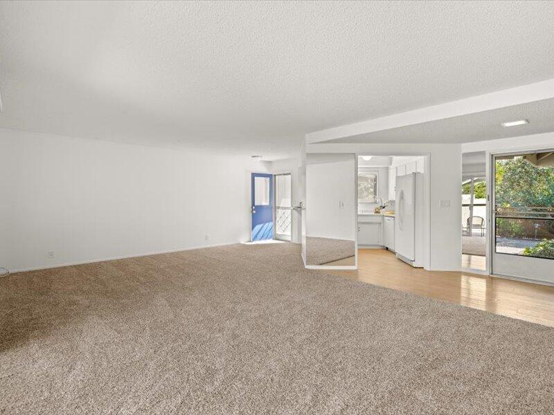 5800 Encina Road, Unit 3 Santa Barbara, CA 93117 - Photo 8 of 49 Living Room