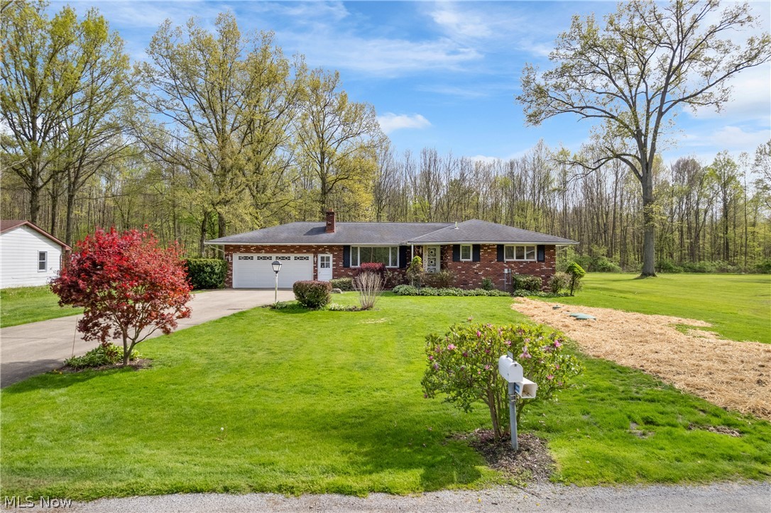 3155 Weilacher Road Southwest Warren, OH 44481 - Photo 1 of 34
