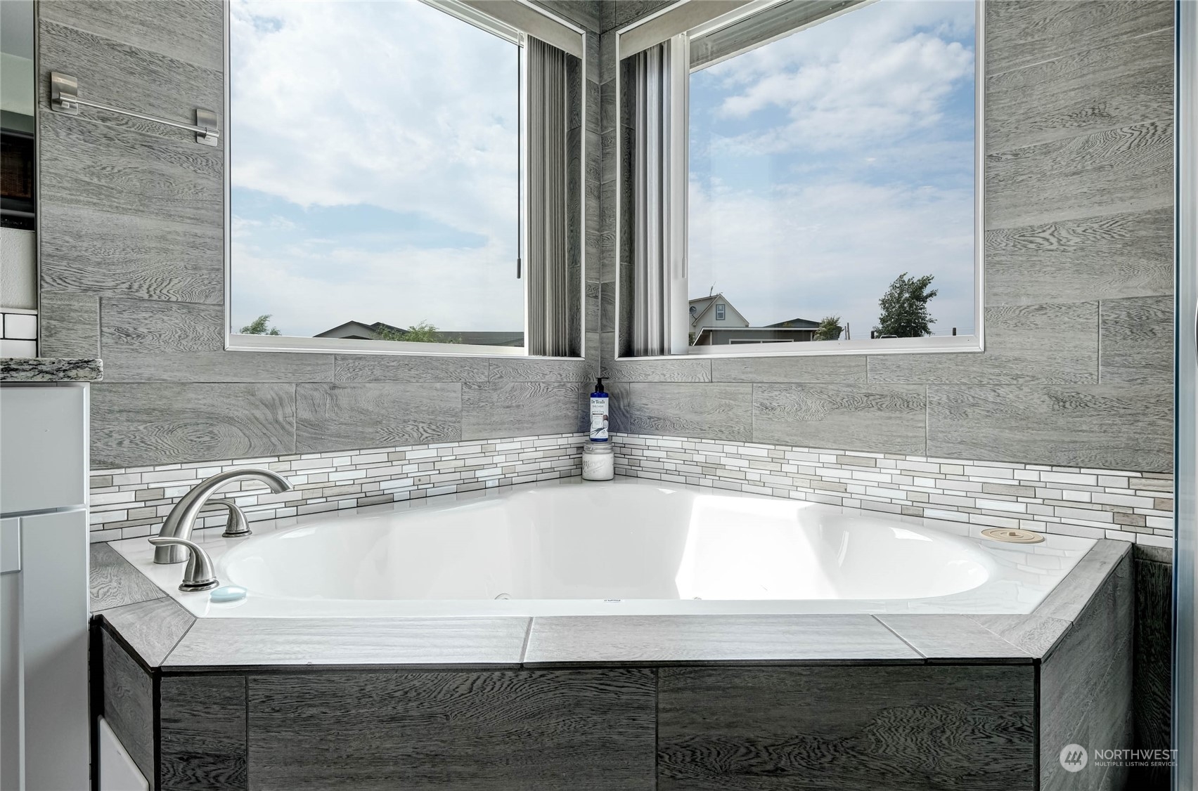 541 Moore Road Pasco, WA 99301 - Photo 22 of 40