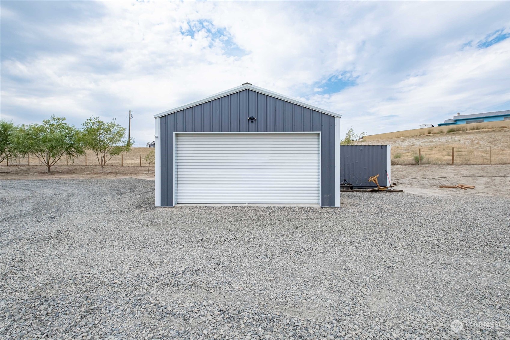 541 Moore Road Pasco, WA 99301 - Photo 4 of 40