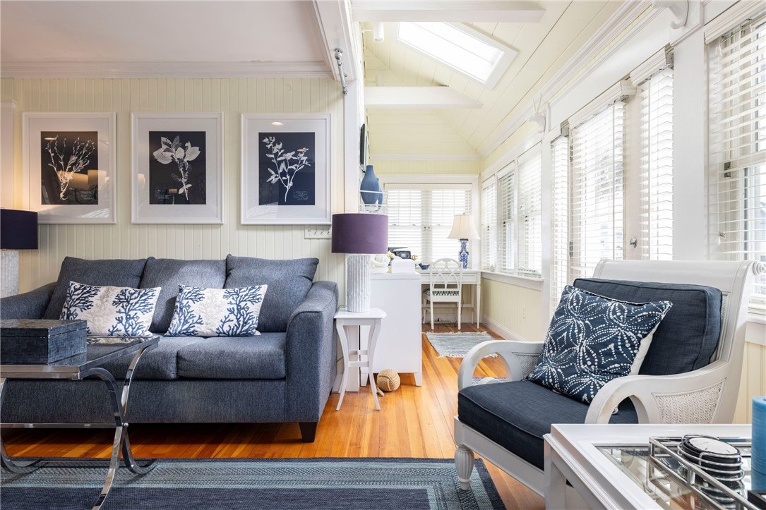 13 Uzzi Avenue Westerly, RI 02891 - Photo 13 of 34