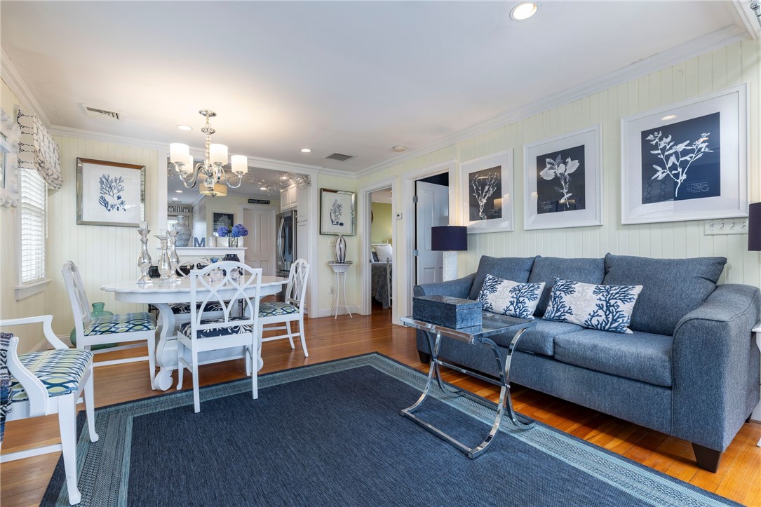 13 Uzzi Avenue Westerly, RI 02891 - Photo 18 of 34