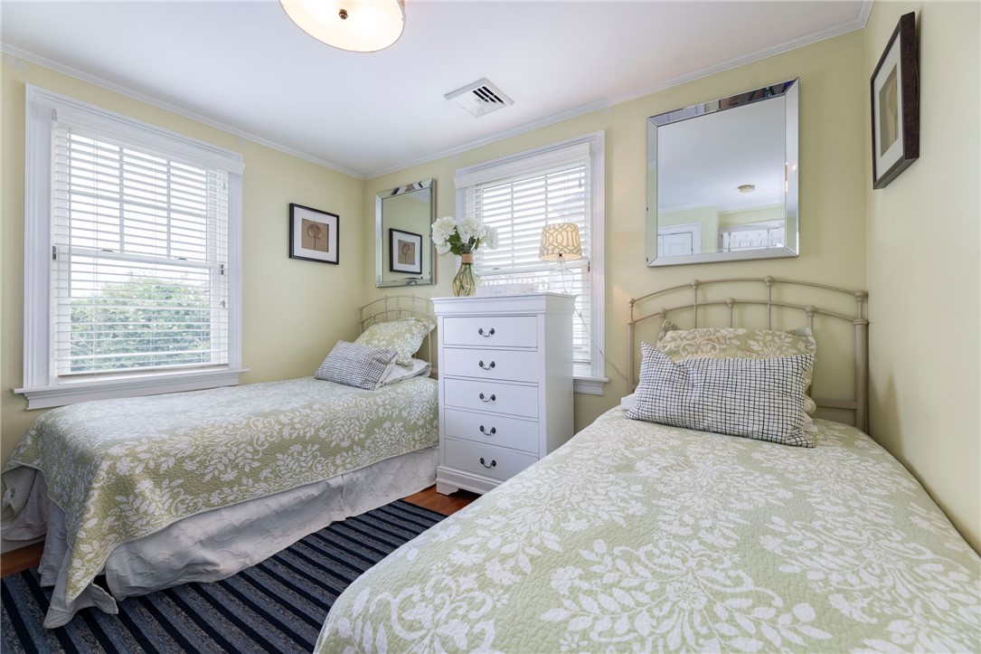 13 Uzzi Avenue Westerly, RI 02891 - Photo 21 of 34