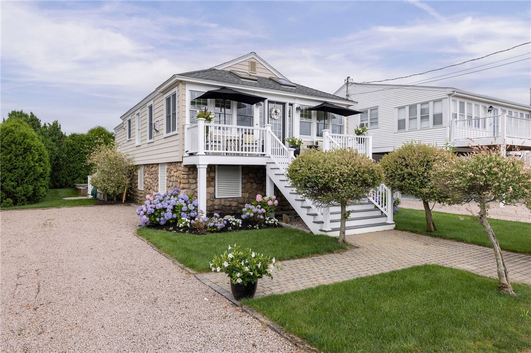 13 Uzzi Avenue Westerly, RI 02891 - Photo 25 of 34