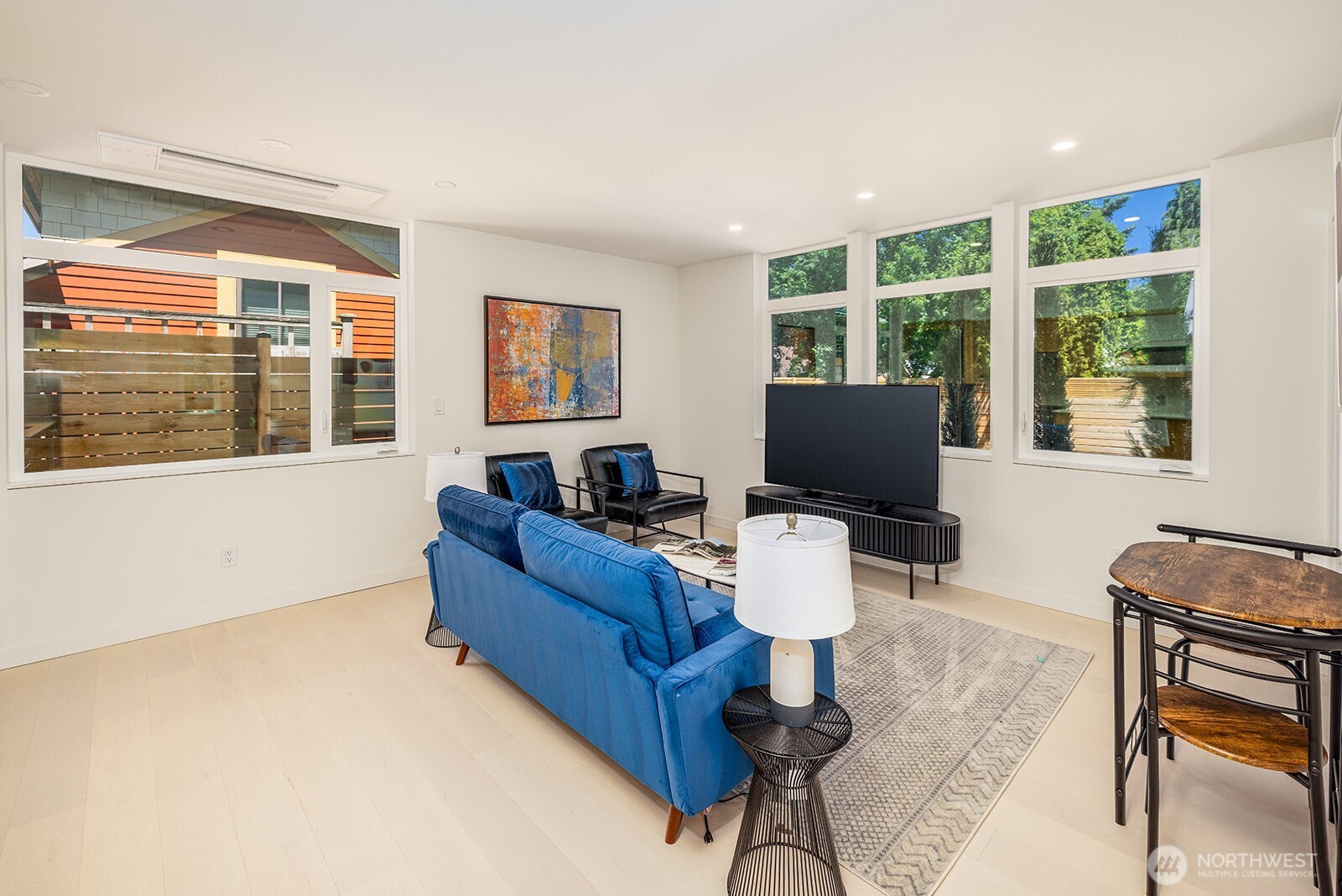 314 Northeast 59th Street Seattle, WA 98105 - Photo 3 of 10