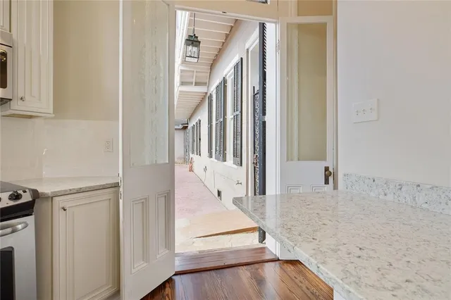 $3,350 | 1029 Bourbon Street, Unit A, New Orleans, LA 70116