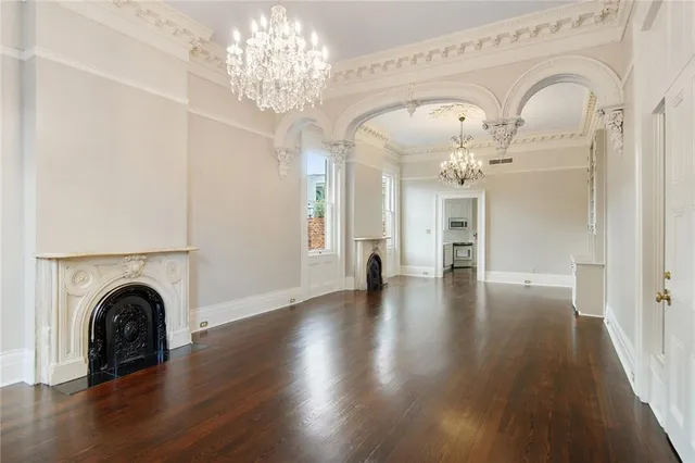 $3,350 | 1029 Bourbon Street, Unit A, New Orleans, LA 70116