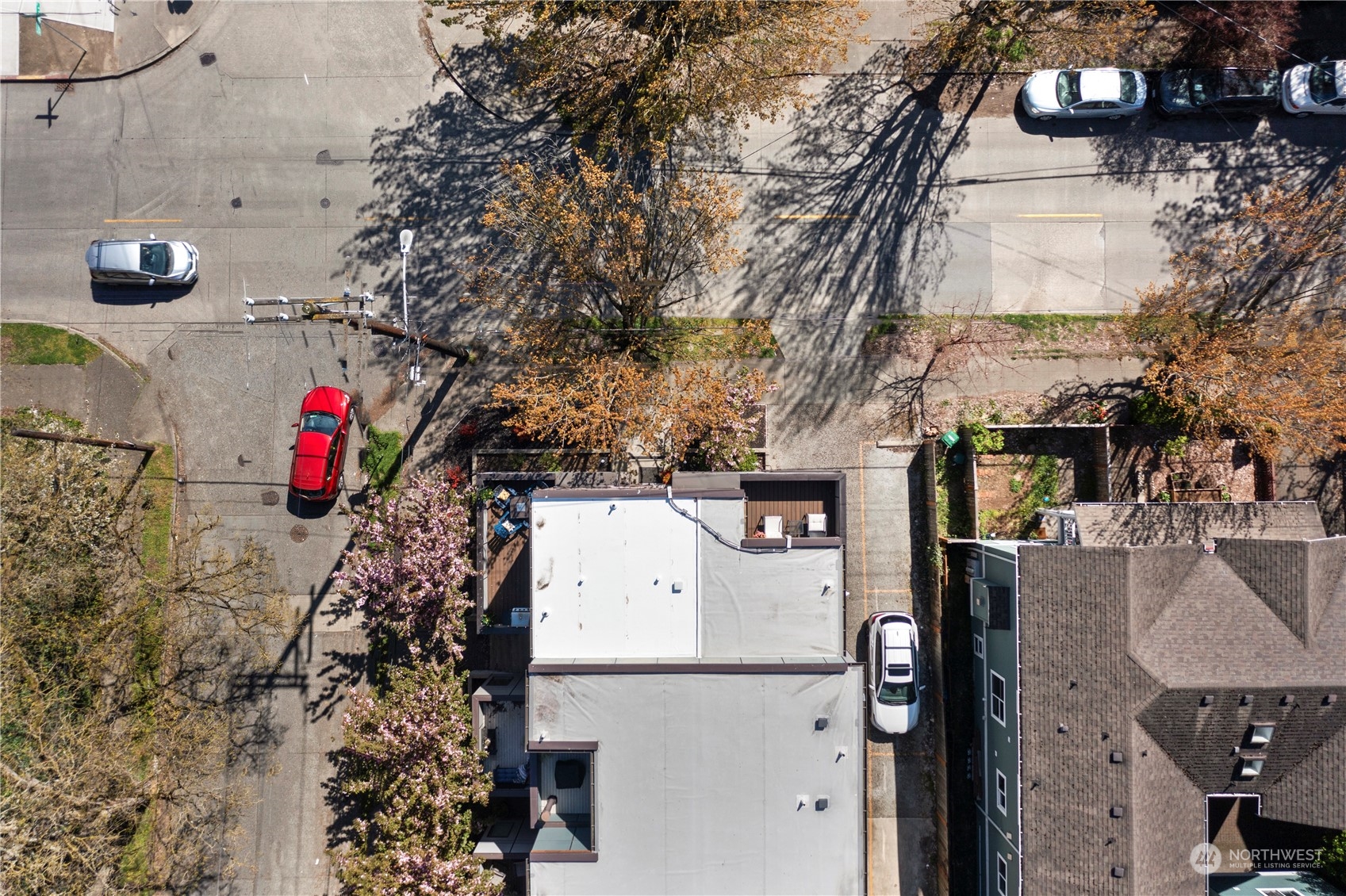 218 North 39th Street Seattle, WA 98103 - Photo 26 of 27 a utility room with dryer and washer