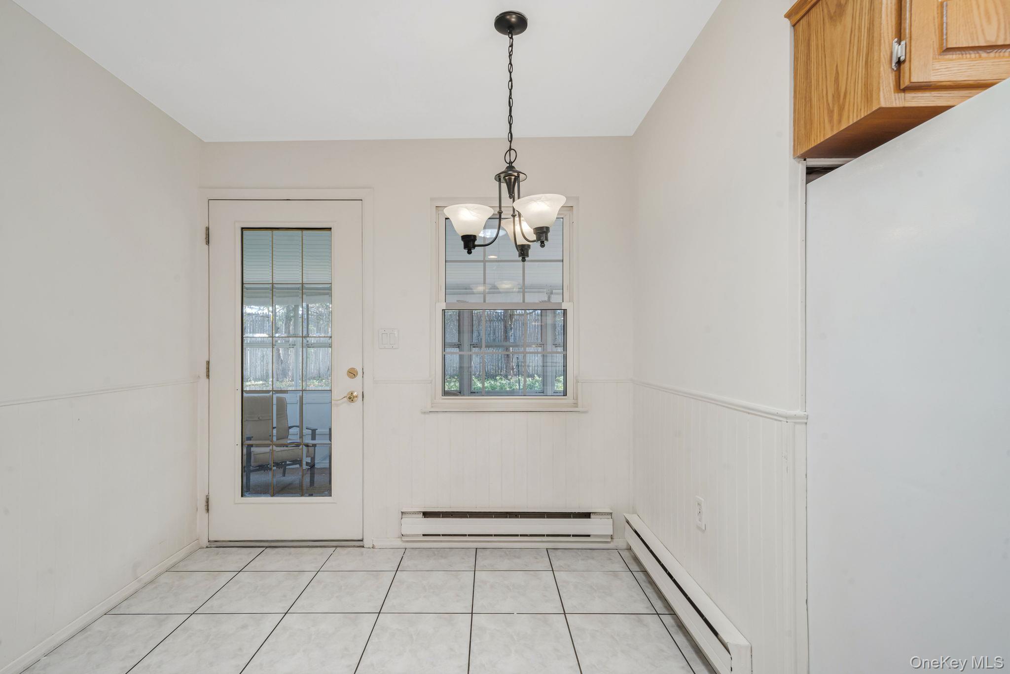 259 Edinburgh Drive Ridge, NY 11961 - Photo 15 of 31