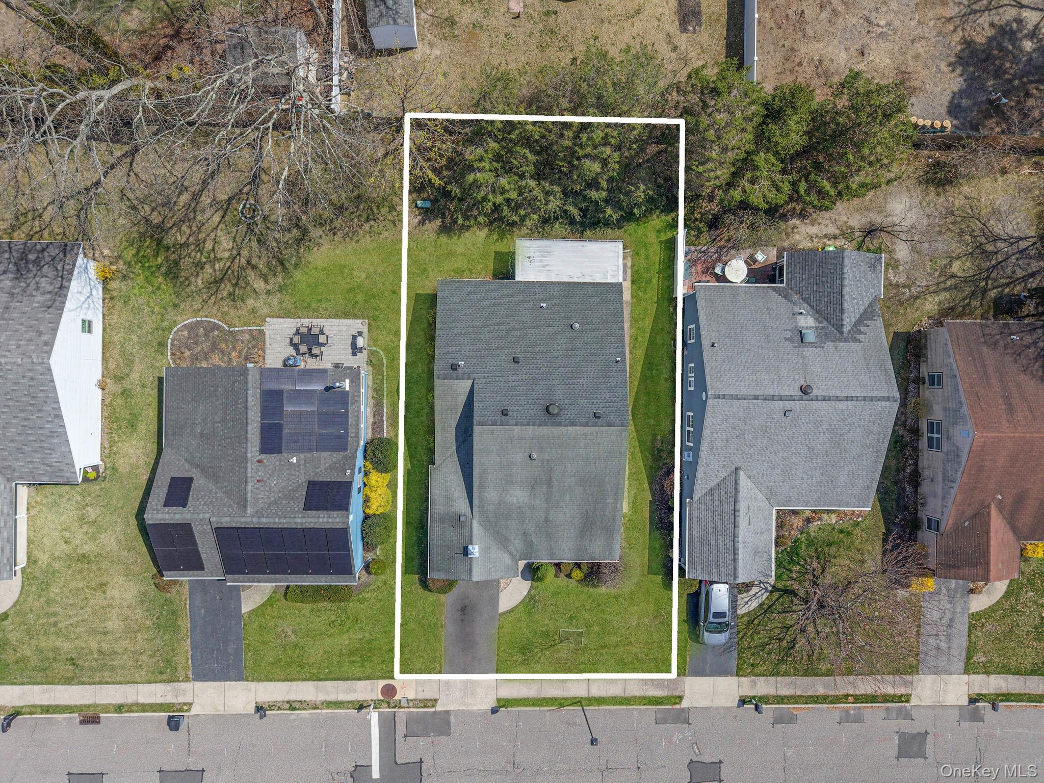 259 Edinburgh Drive Ridge, NY 11961 - Photo 27 of 31