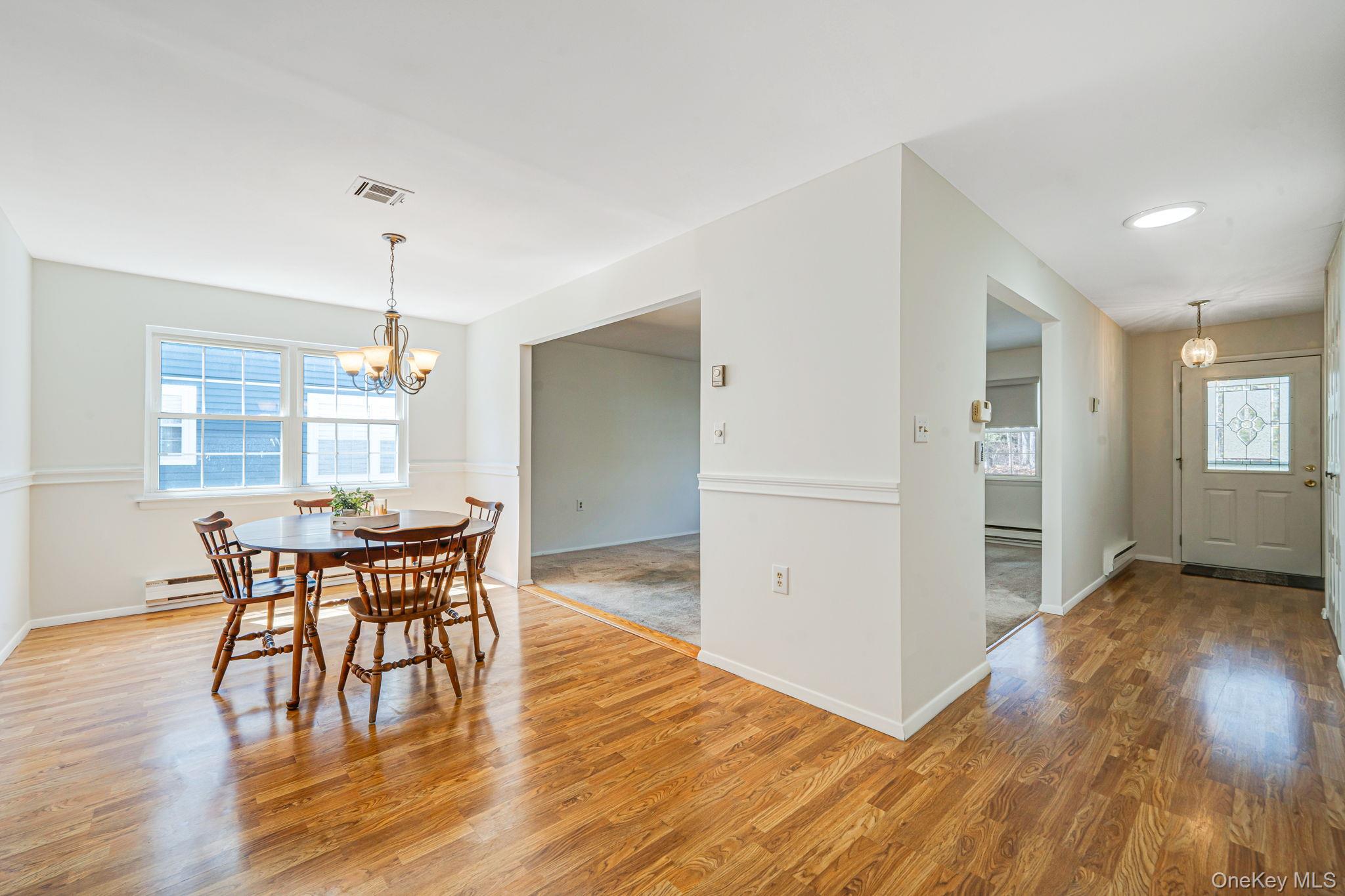 259 Edinburgh Drive Ridge, NY 11961 - Photo 10 of 31