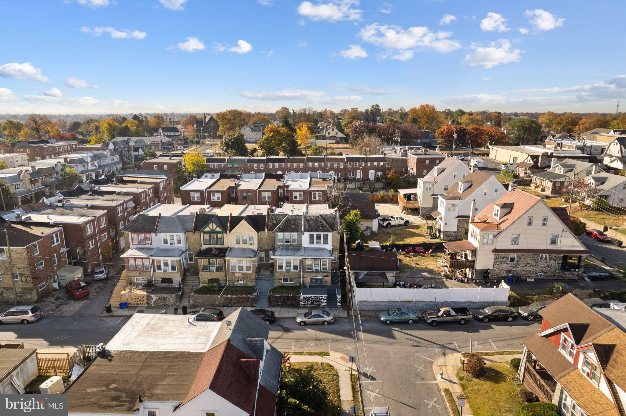 7818 Lennox Road Upper Darby, PA 19082 - Photo 4 of 28