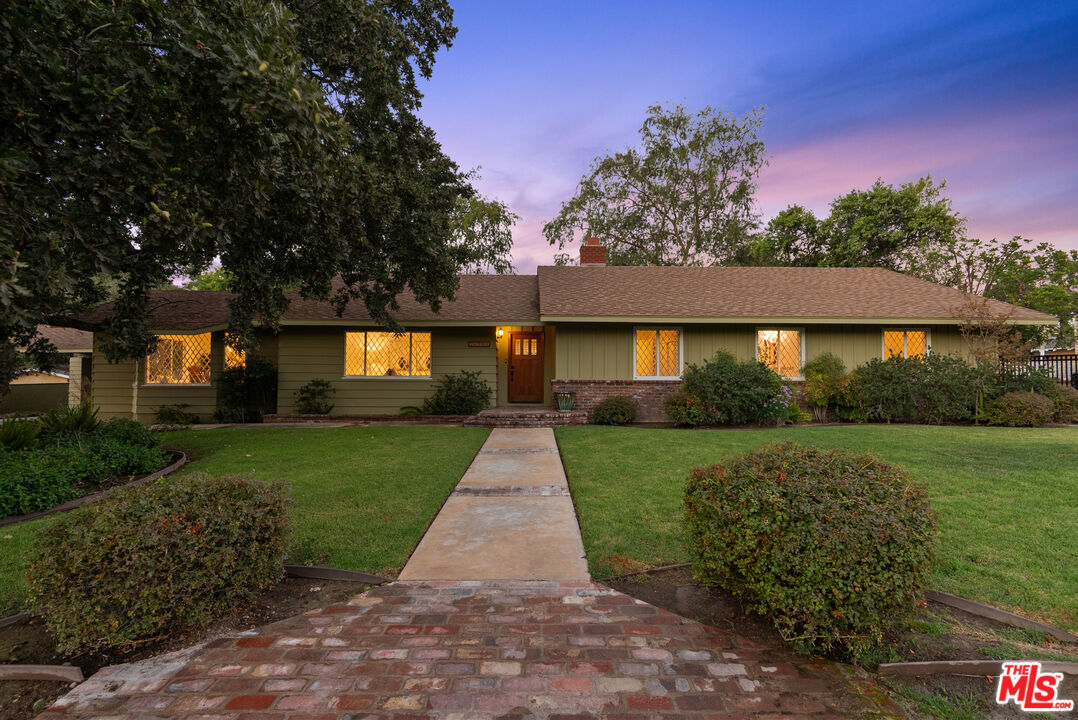 24364 Arcadia Street Newhall, CA 91321 - Photo 1 of 50