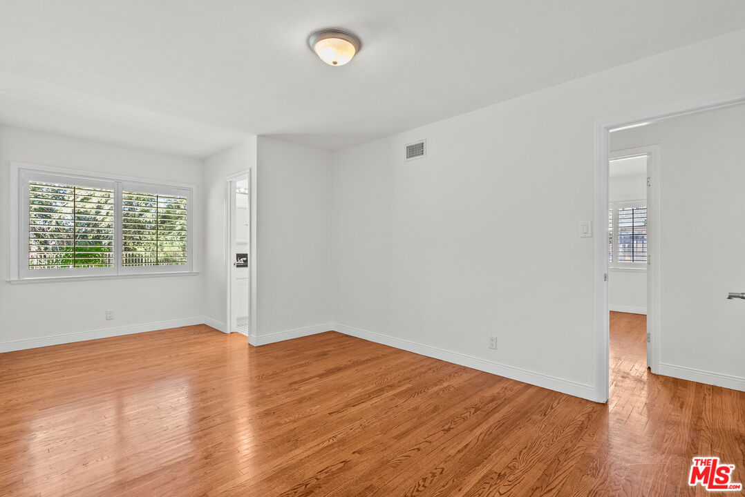 24364 Arcadia Street Newhall, CA 91321 - Photo 36 of 50