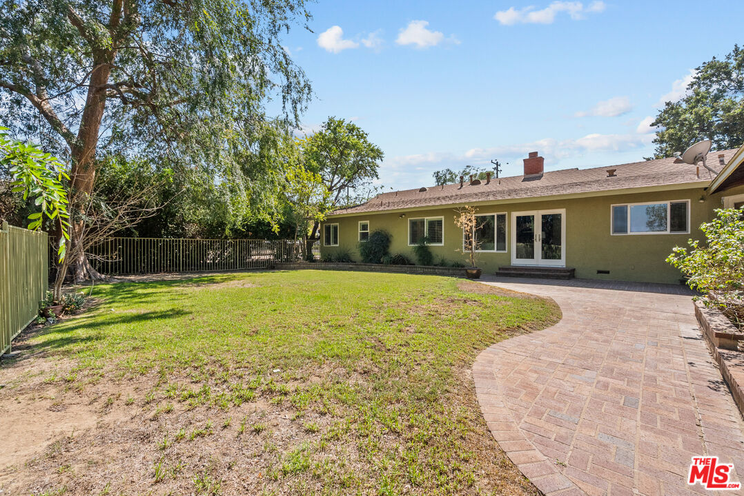24364 Arcadia Street Newhall, CA 91321 - Photo 38 of 50