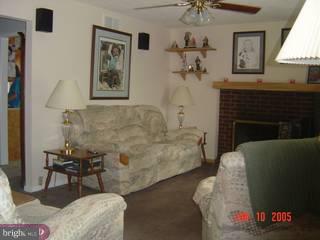 278 Dutch Neck Road Hightstown, NJ 08520 - Photo 4 of 6 Gallery Image 4