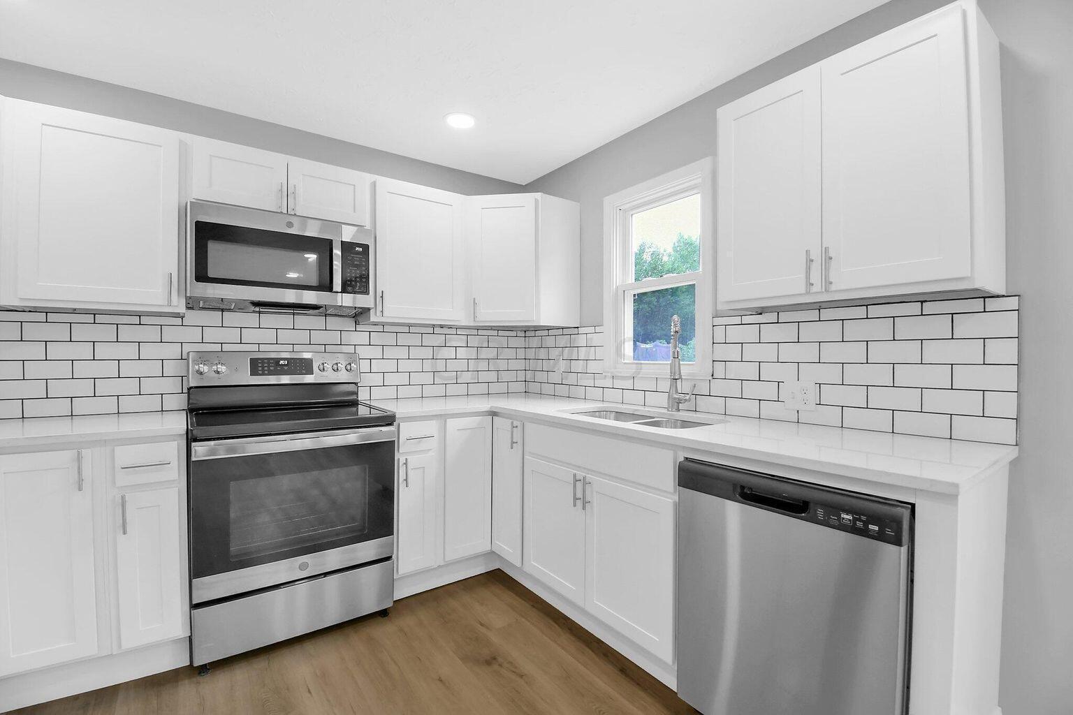 2197 Watkins Road Columbus, OH 43207 - Photo 8 of 21 20221207154546062078000000-o