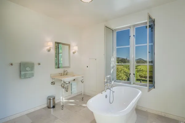 $11,900,000 | 1032 Ponti Road, Napa, CA 94558