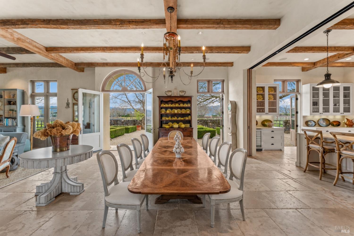 1032 Ponti Road Napa, CA 94558 - Photo 4 of 40