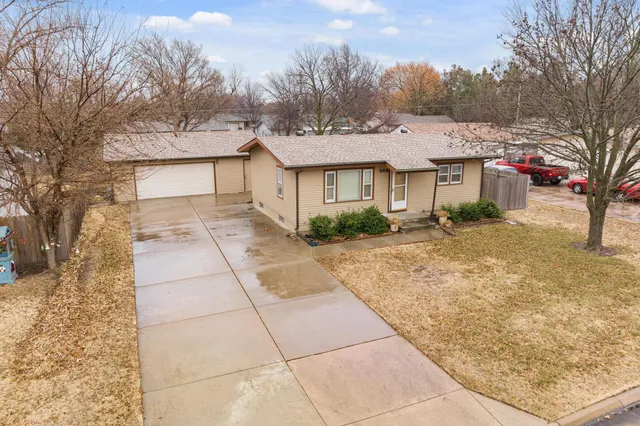 $135,000 | 500 North Walnut Street, Goddard, KS 67052