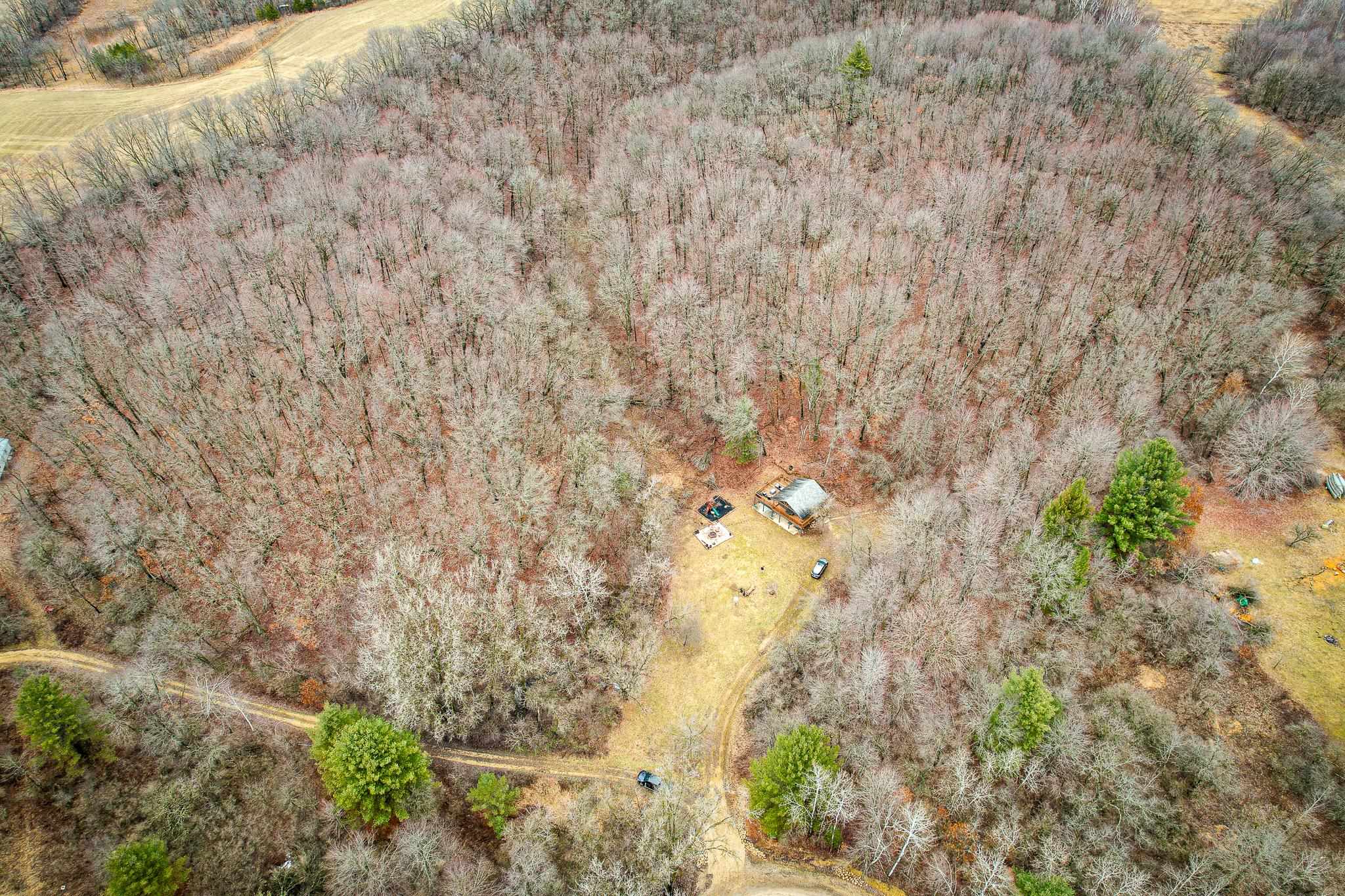 W10456 Whippoorwill Elroy, WI 53929 - Photo 2 of 11