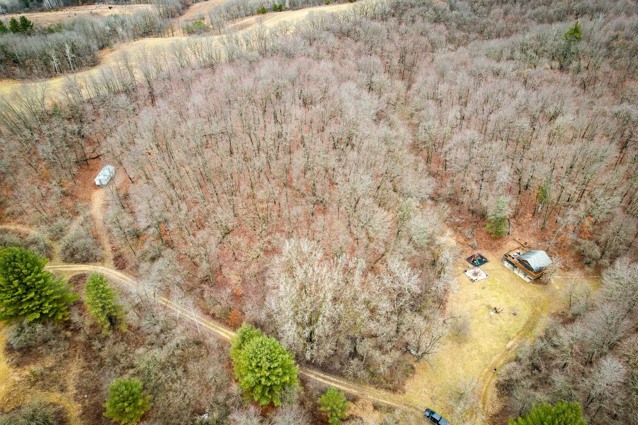 W10456 Whippoorwill Elroy, WI 53929 - Photo 6 of 11