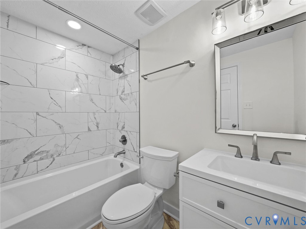9818 Brenspark Road Chesterfield, VA 23832 - Photo 22 of 33