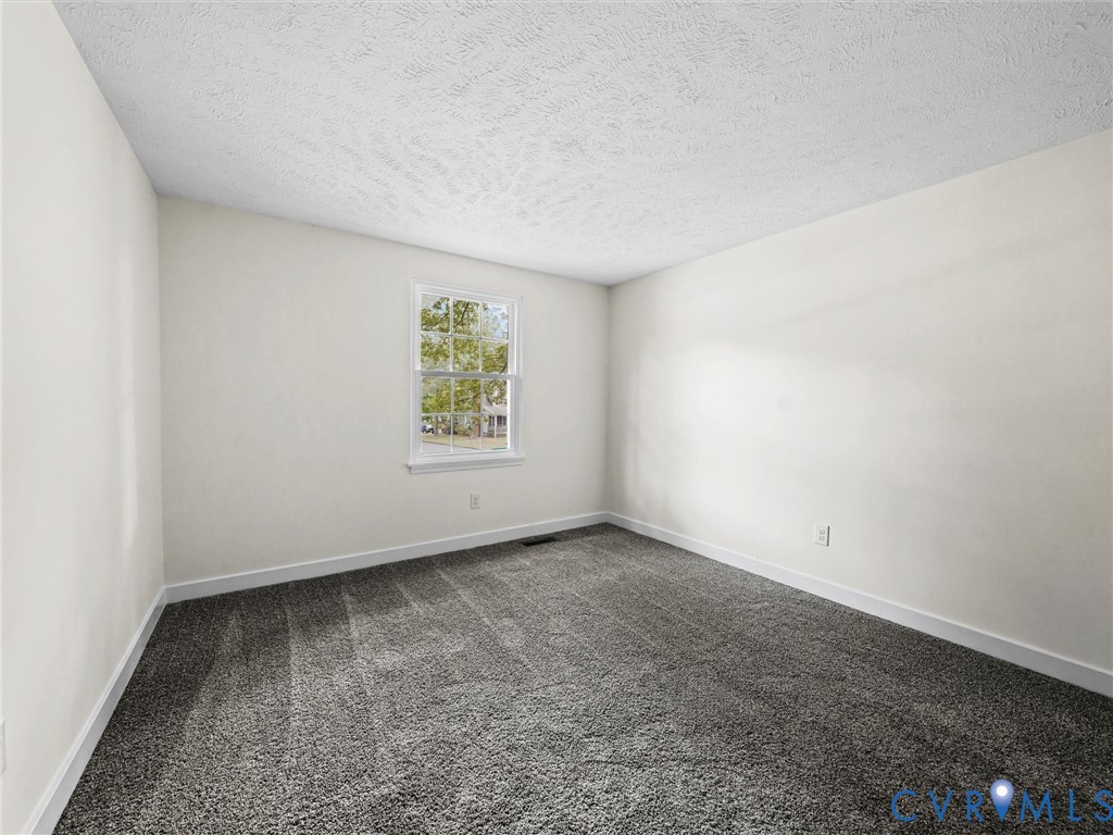 9818 Brenspark Road Chesterfield, VA 23832 - Photo 28 of 33
