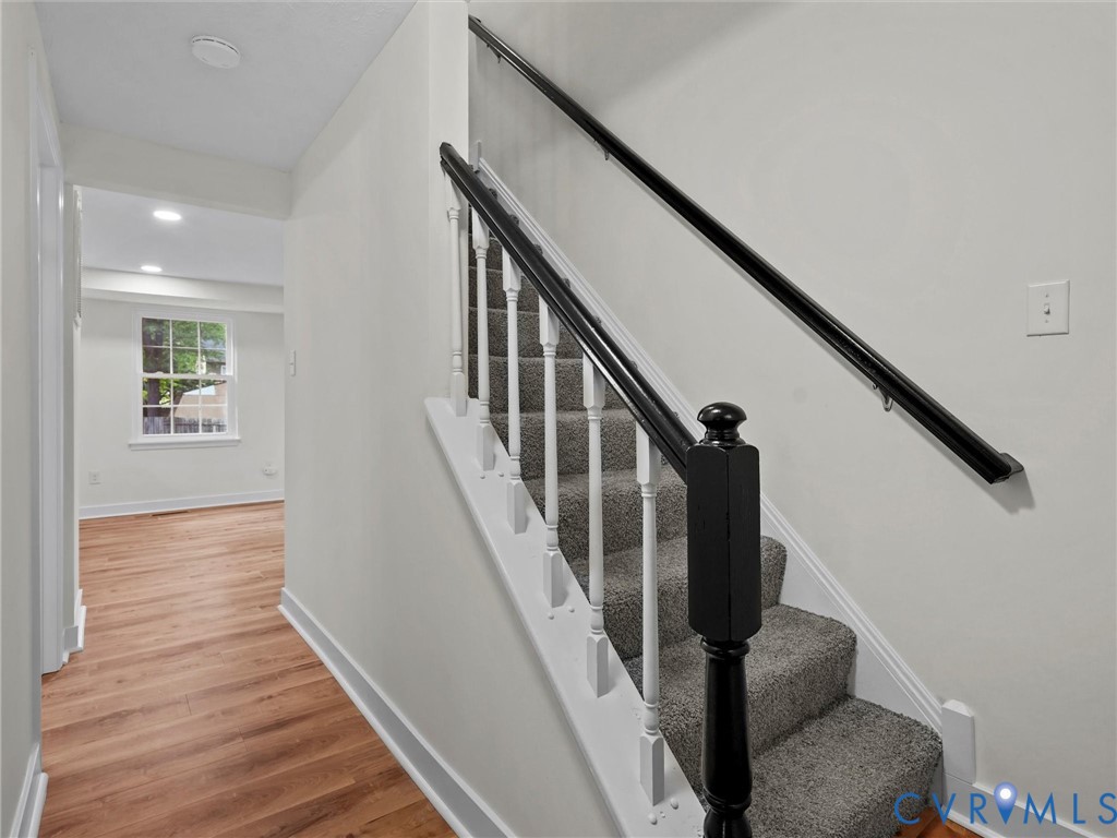 9818 Brenspark Road Chesterfield, VA 23832 - Photo 4 of 33